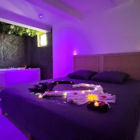 Duplex Romantique Avec Jacuzzi Privatif Apartament