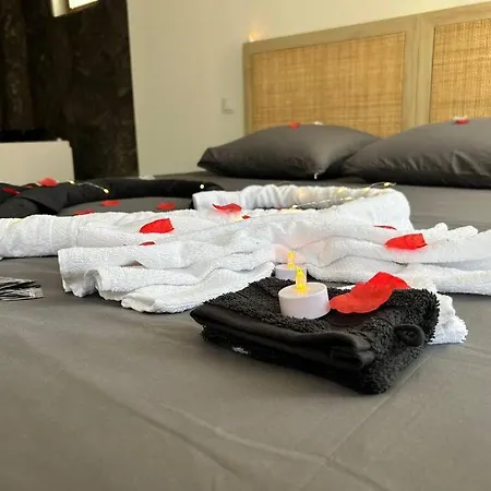 Duplex Romantique Avec Jacuzzi Privatif Apartament Perpignan