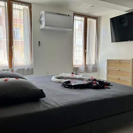 Duplex Romantique Avec Jacuzzi Privatif Apartament