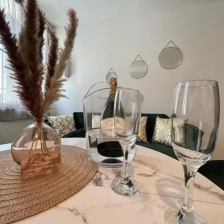 Duplex Romantique Avec Jacuzzi Privatif Perpignan