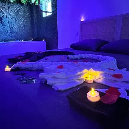 Duplex Romantique Avec Jacuzzi Privatif * Perpignan